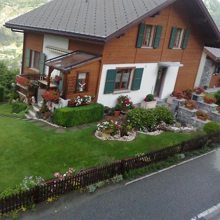 Staldenried Ferienwohnung חדר תמונה