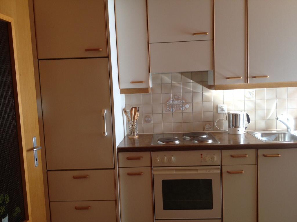 Staldenried Ferienwohnung חדר תמונה