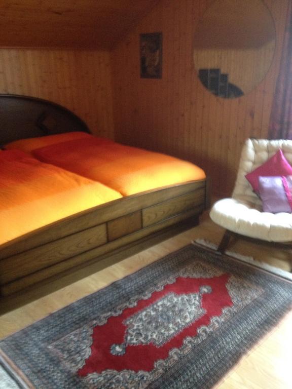 Staldenried Ferienwohnung חדר תמונה